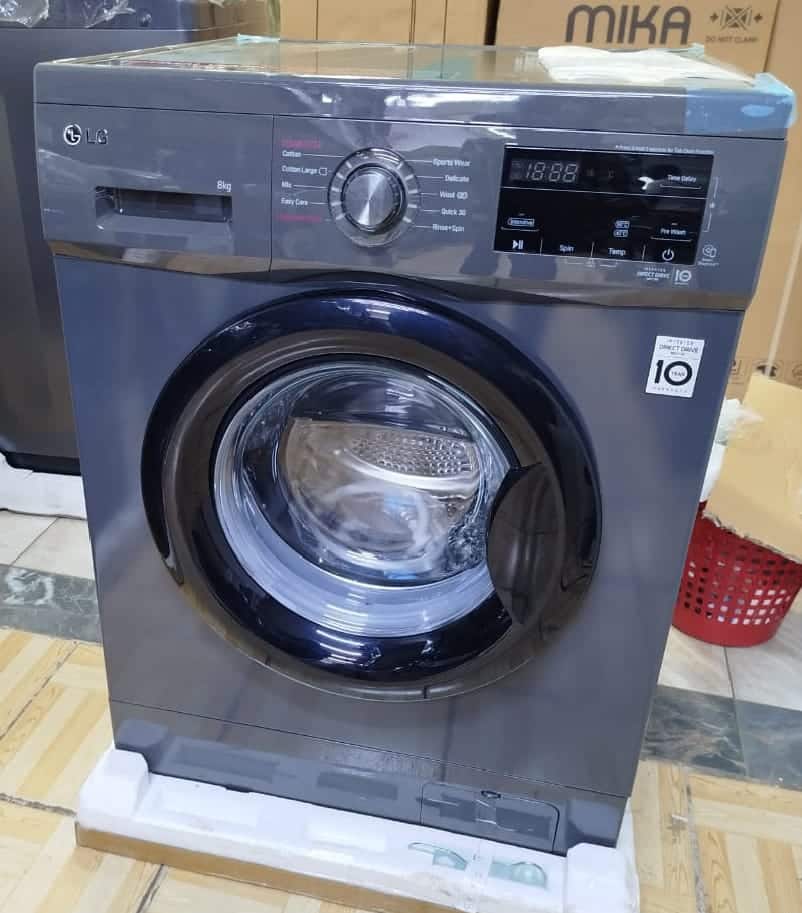 LG 10/7kg front load wash and dry washing machine